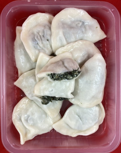 PIEROGI ZE SZPINAKIEM I FETA / dumplings with spinach and feta